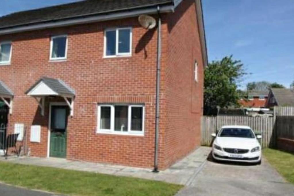 Ty Fi Villa Menai Bridge Exterior photo